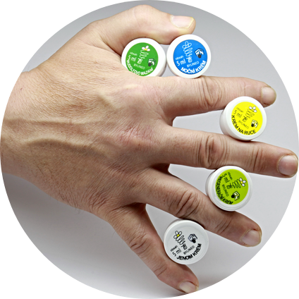 VYZKOUŠEJTE VZORKY, UPOMÍNKOVÉ PŘEDMĚTY BYLINEO